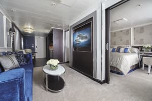 RSSC - Seven Seas Explorer - Accommodation - Penthouse Suite.jpg